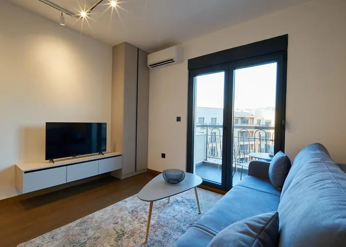 Montenegro Luxury - Hill Homes