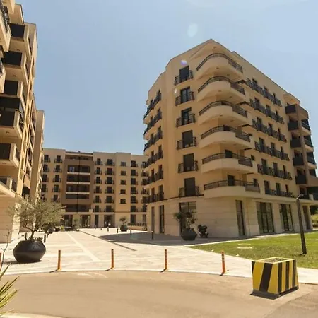 Апартаменти Montenegro Luxury - Hill Homes